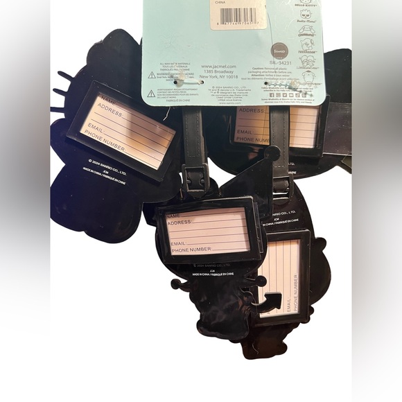 Hello Kitty Clearance Price is Firm! Hello Kitty Friends4 Travel Luggage Tags - Picture 3 of 7